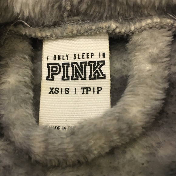 Victoria Secret PINK robe - Picture 5 of 6